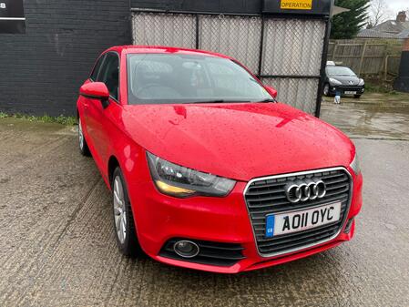 AUDI A1 1.6 TDI Sport 