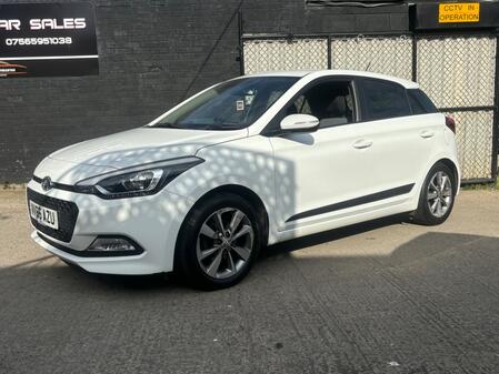 HYUNDAI I20 1.2 Premium Euro 6 5dr