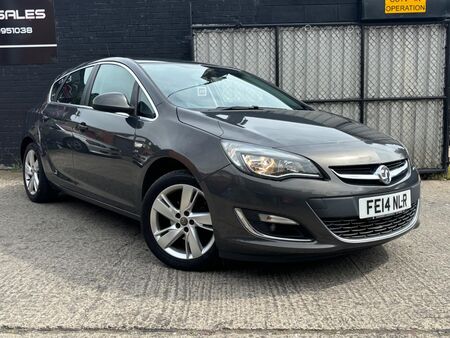 VAUXHALL ASTRA 1.4 16v SRi Euro 5 5dr